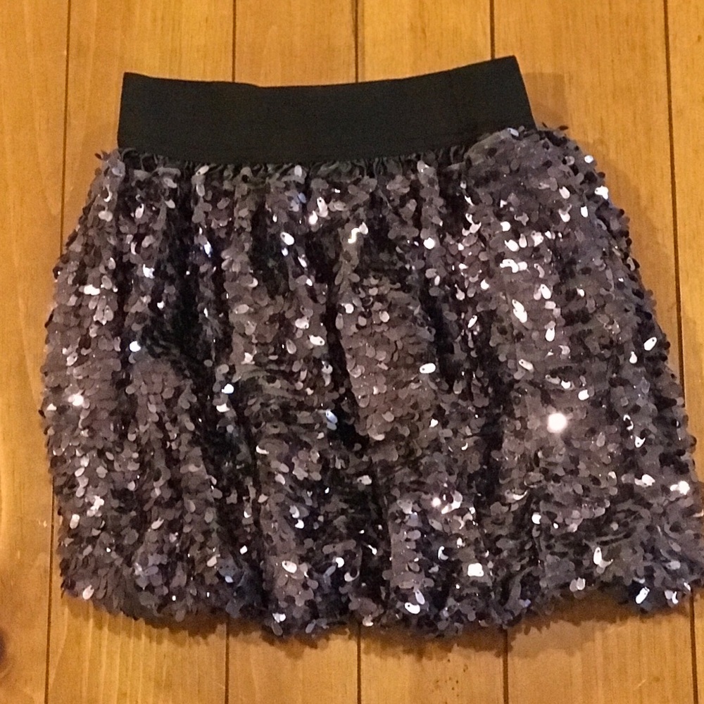 BNWOT Children’s Place Skirt Sequin Girls Sz 6/7